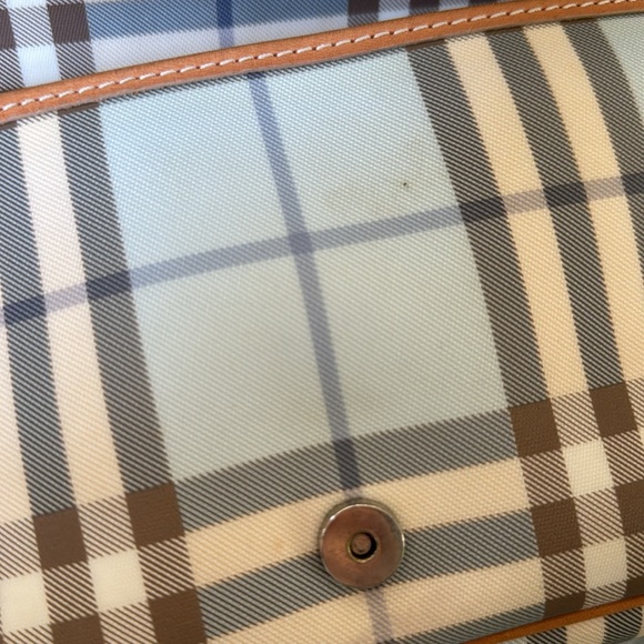 Burberry Spring / Summer handbag - Picture 6 of 10